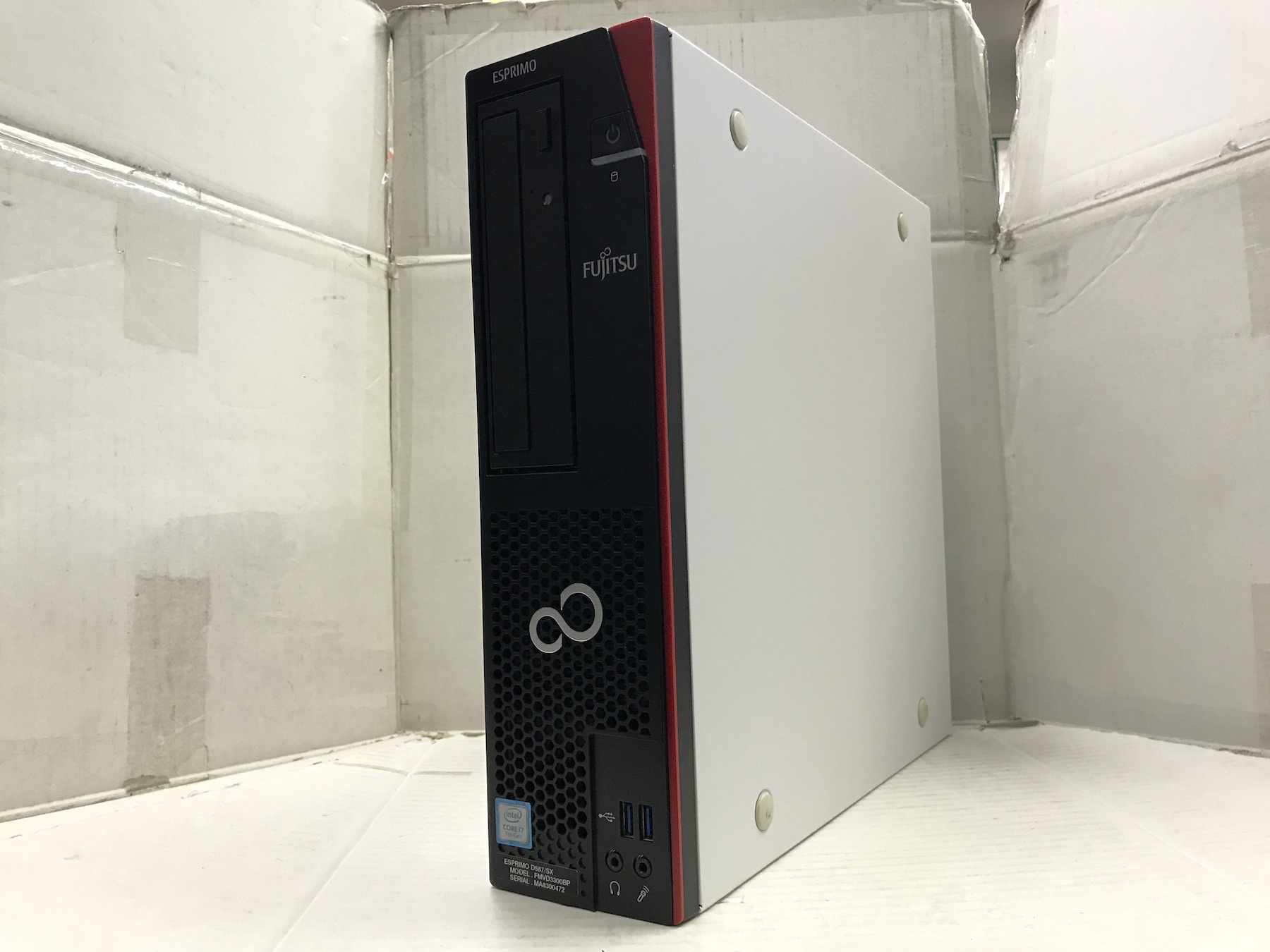 富士通 ESPRIMO D556/SX ☆ワード・エクセル搭載