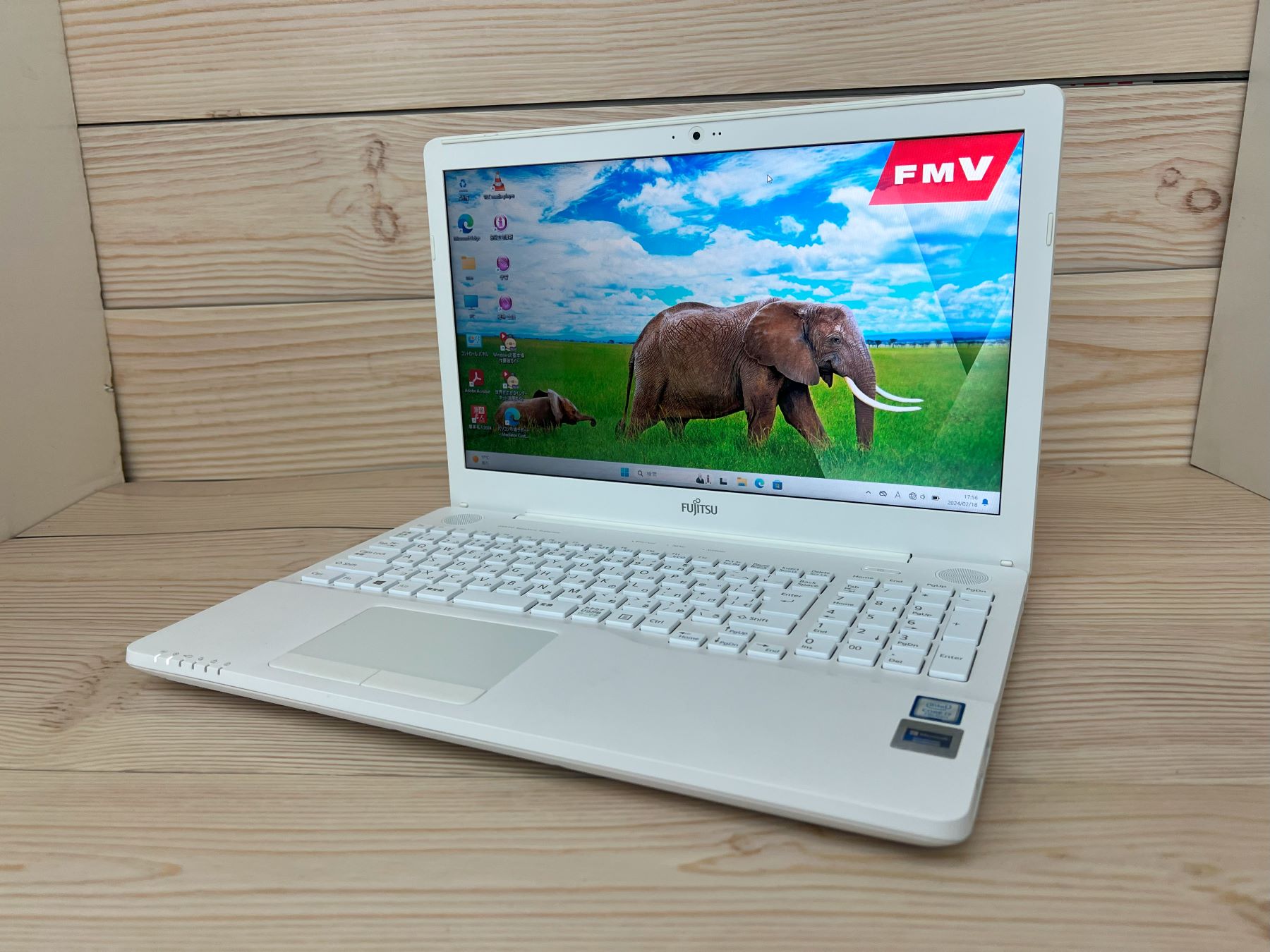 富士通 LIFEBOOK AH50/C2