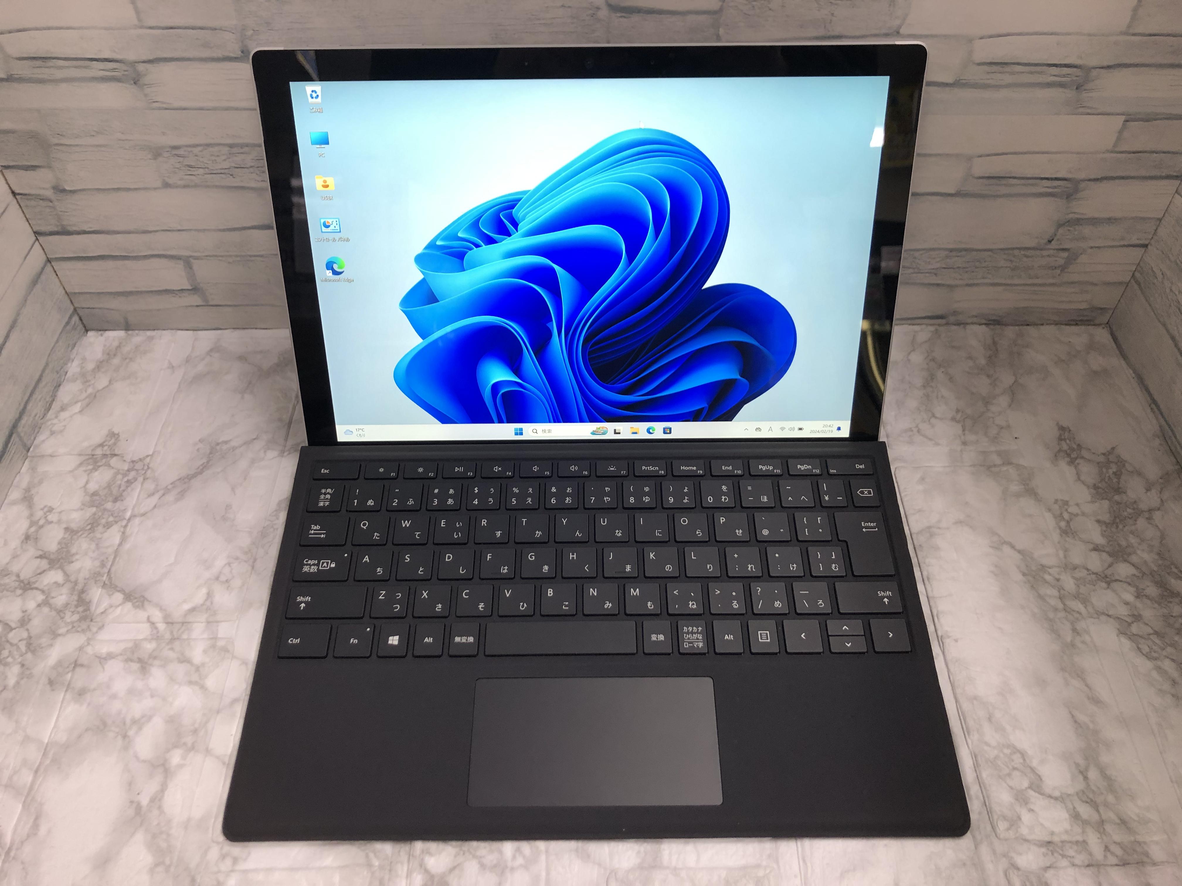 Microsoft Surface Pro 7 プラチナ Model 1866 ★Wi-Fiモデル・タイプカバー付き！