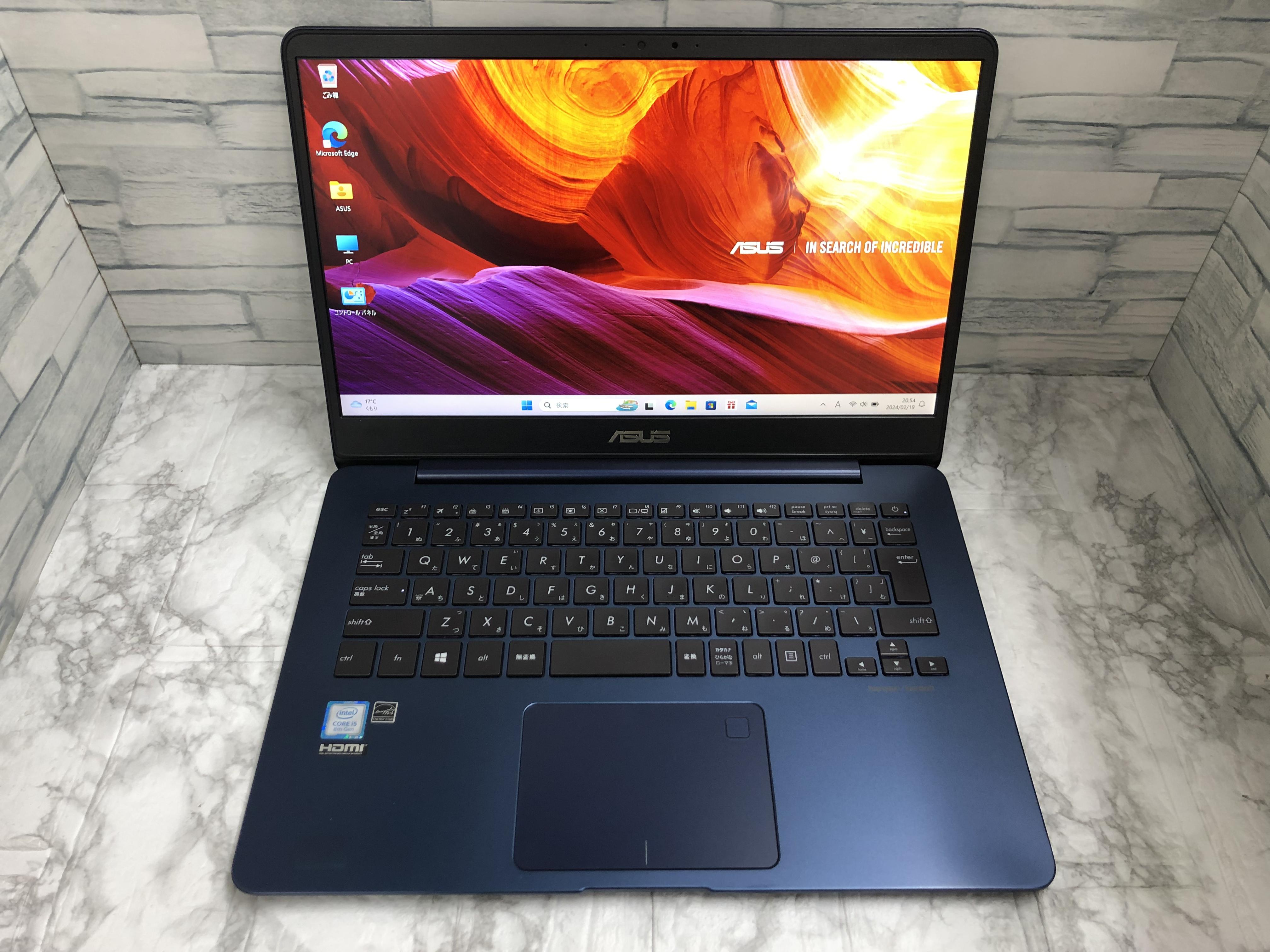 ASUS ZenBook UX430UA ★WEBカメラ搭載！