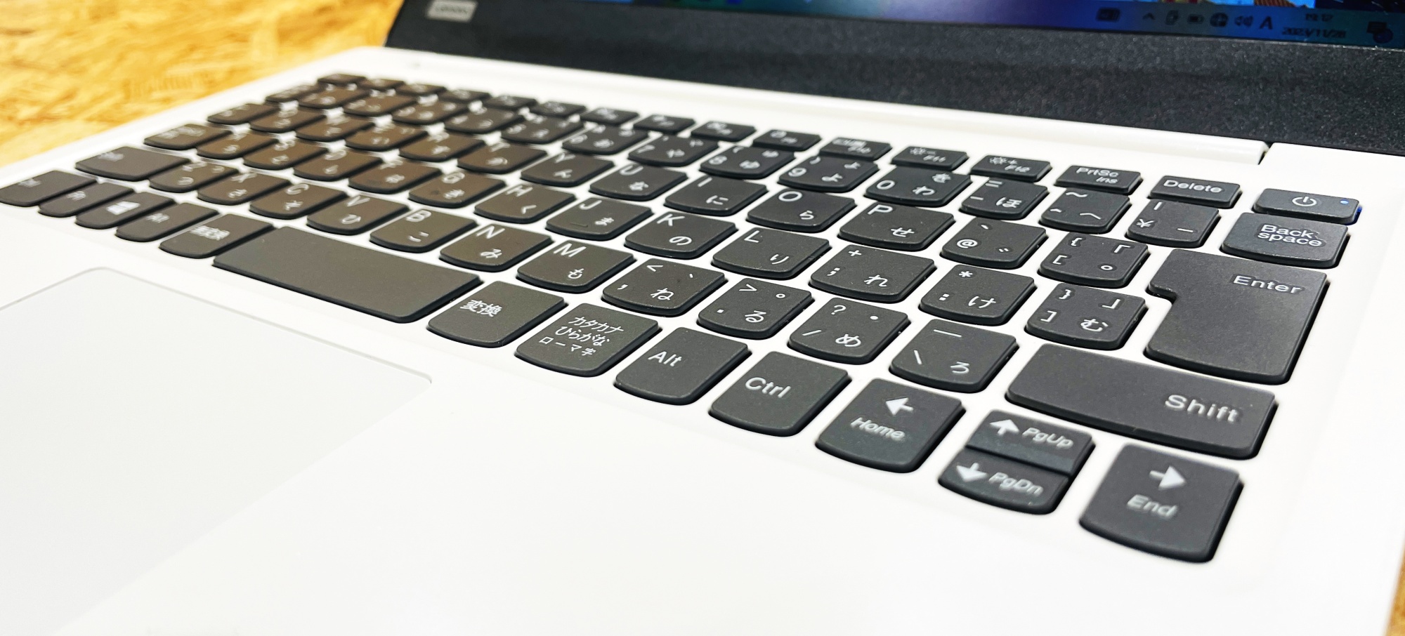 lenovo ideapad 110S-11IBR ( Celeron N3060 1.6GHz / 4GB