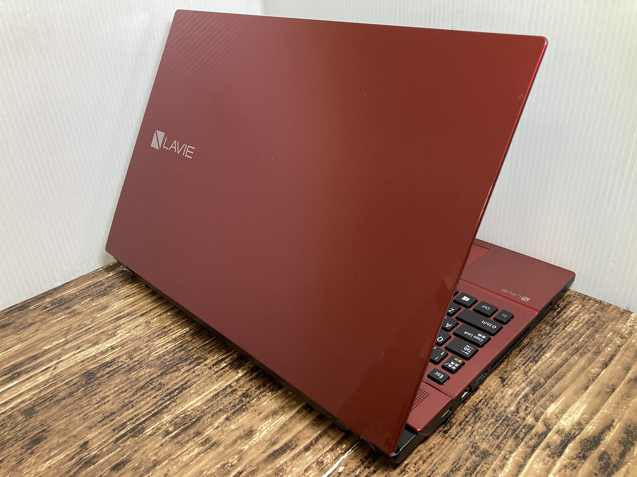 NEC LAVIE NS700/G(CPU： Core i7 7500U 2.7GHz/メモリ：8GB/新品SSD