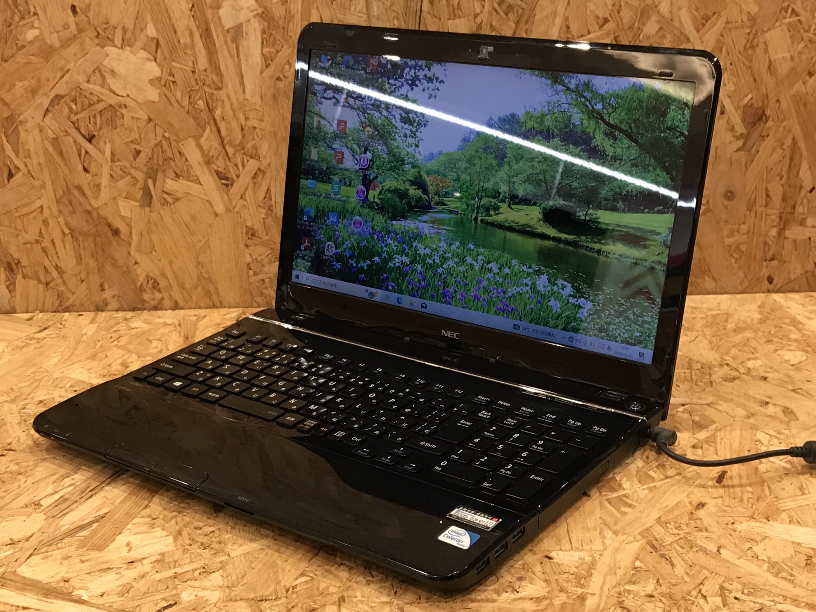 NEC LAVIE LS150 ( 第3世代 )