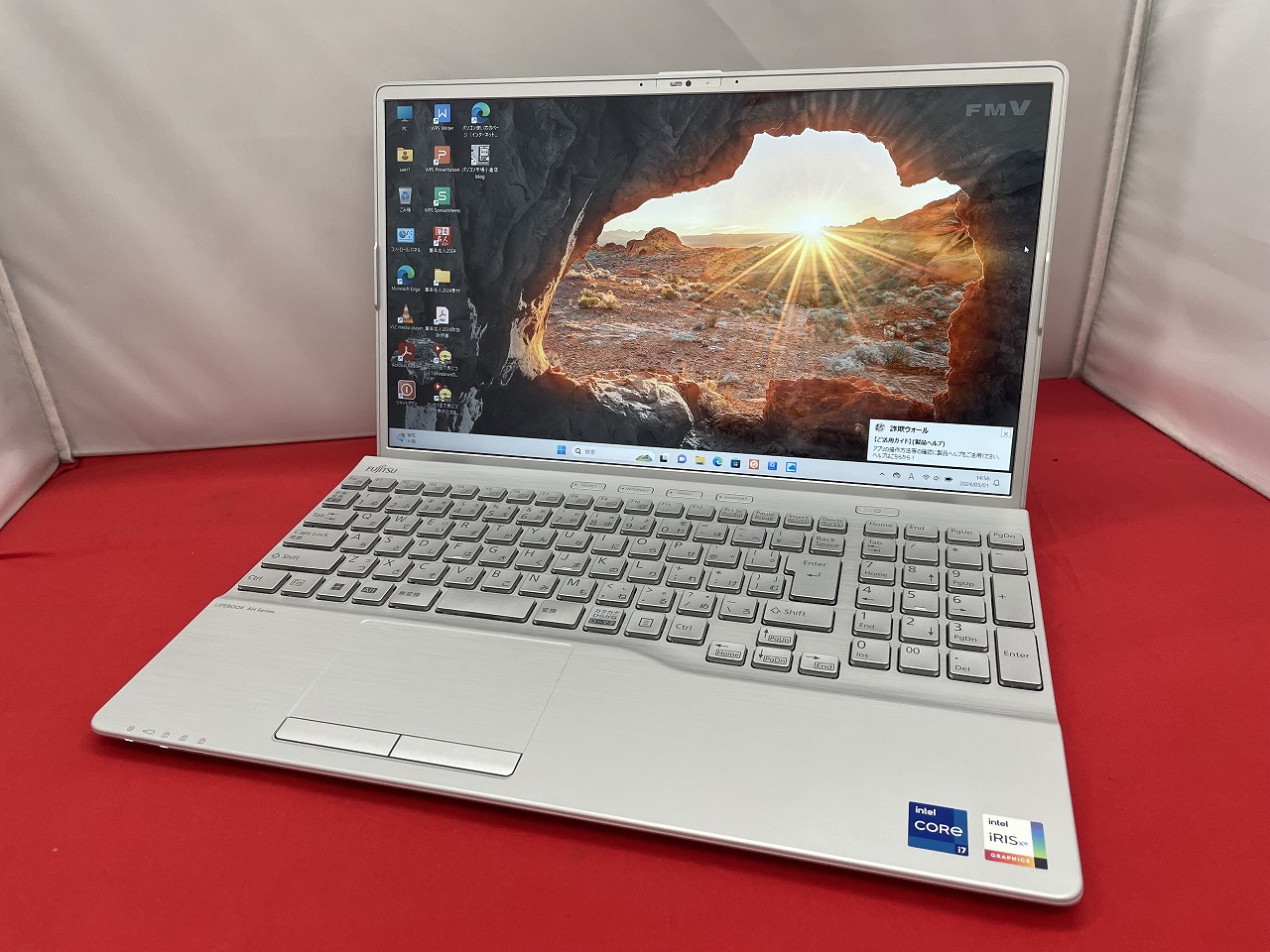 富士通 LIFEBOOK AH53/G2