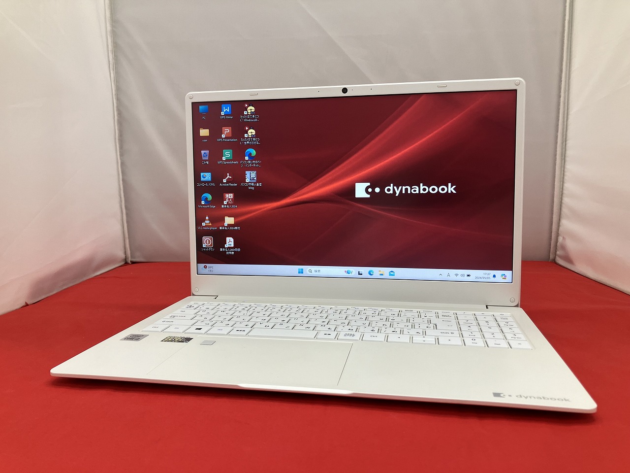 dynabook P1-Y6SP-EW(Core i3 10世代)