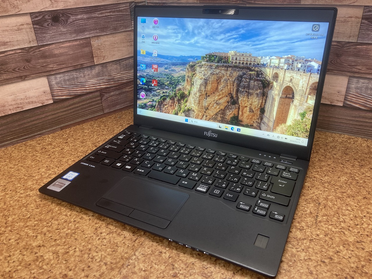 FUJITSU LIFEBOOK U939/B