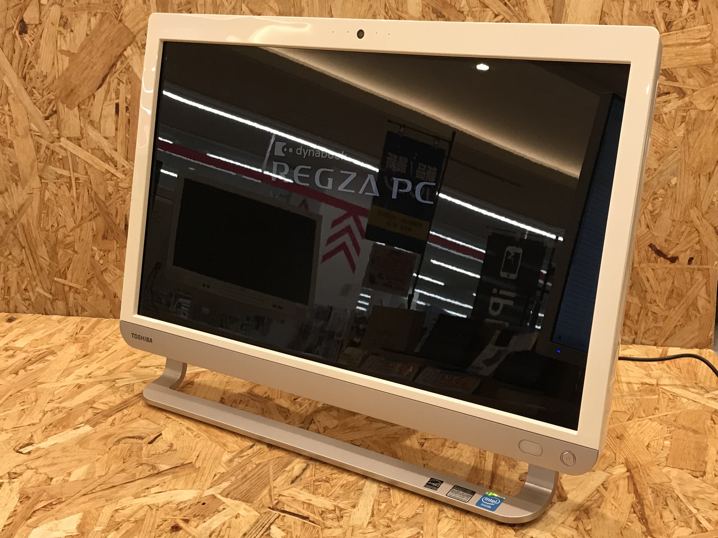 東芝 REGZA PC D713/T