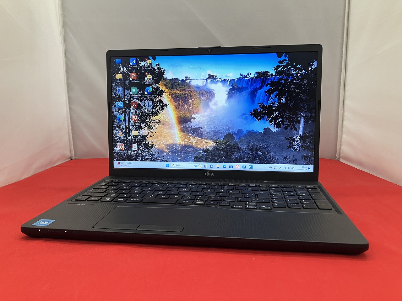 富士通 FMV Lite 3515/G