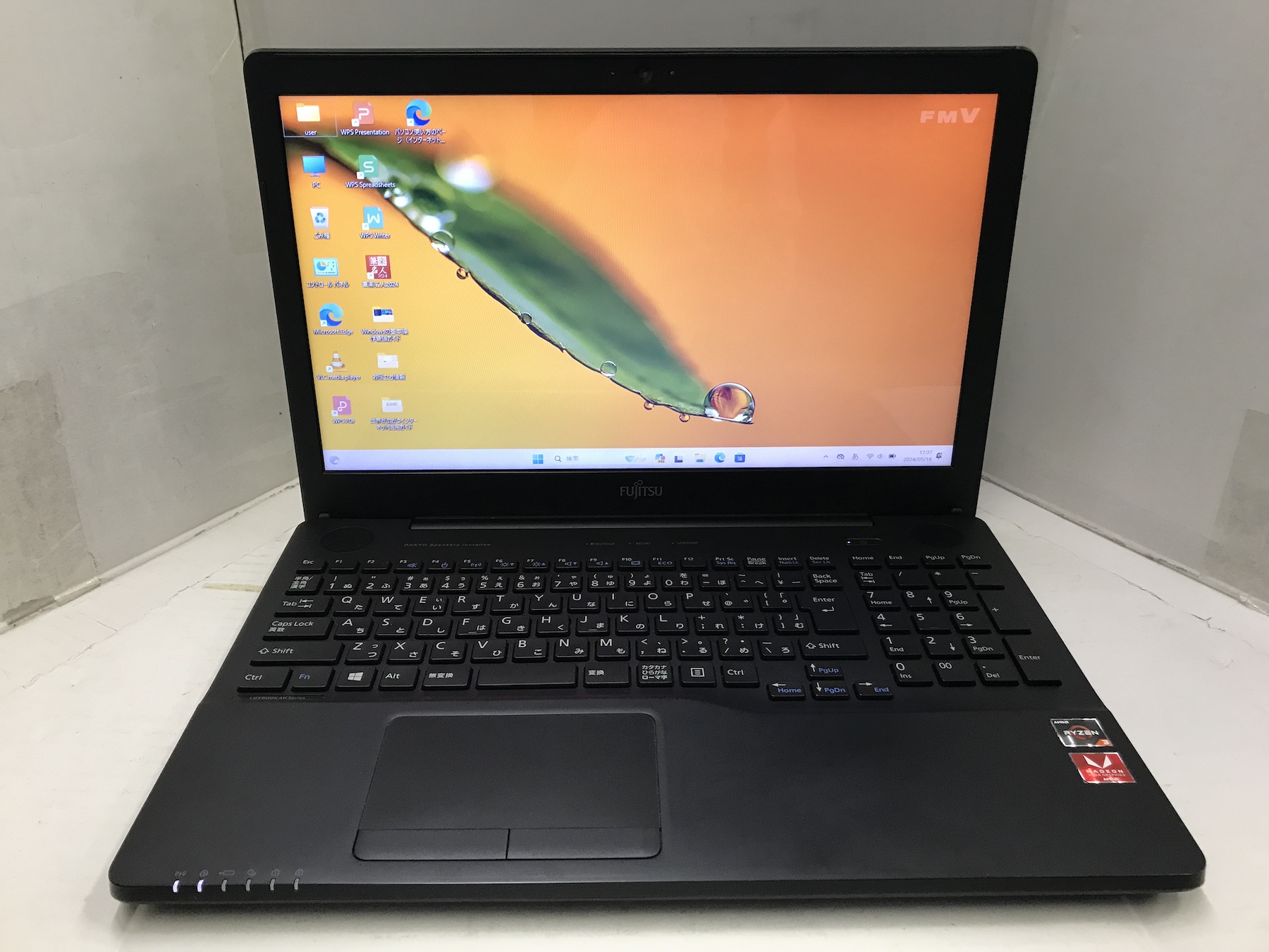 富士通 LIFEBOOK AH43/D3