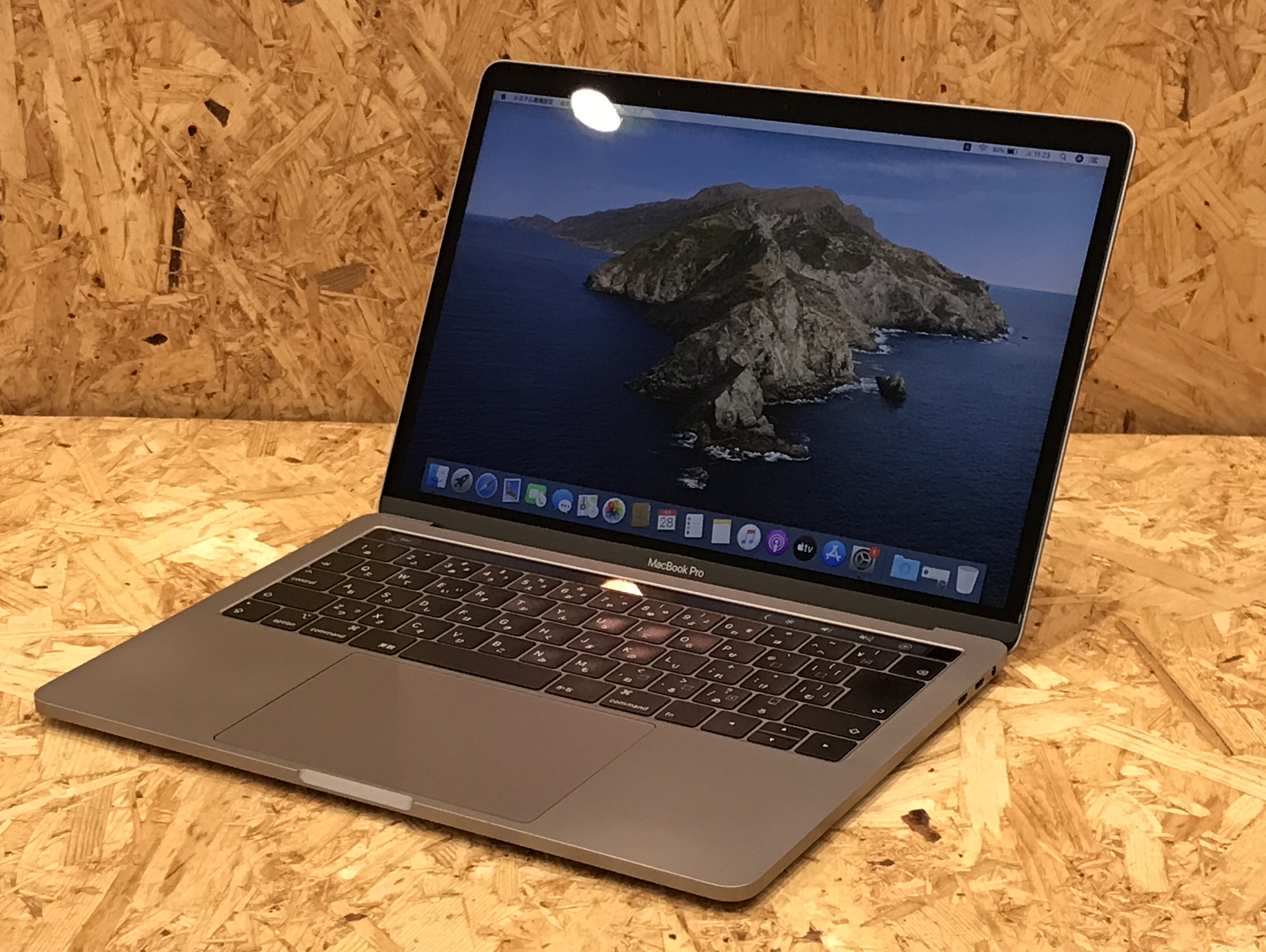 Apple MacBook Pro A1989