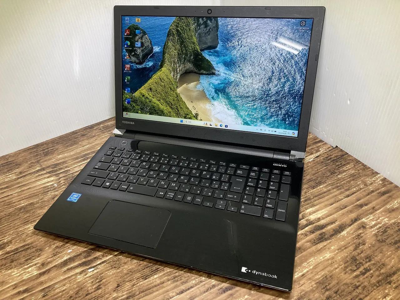 東芝 dynabook T45/EBX