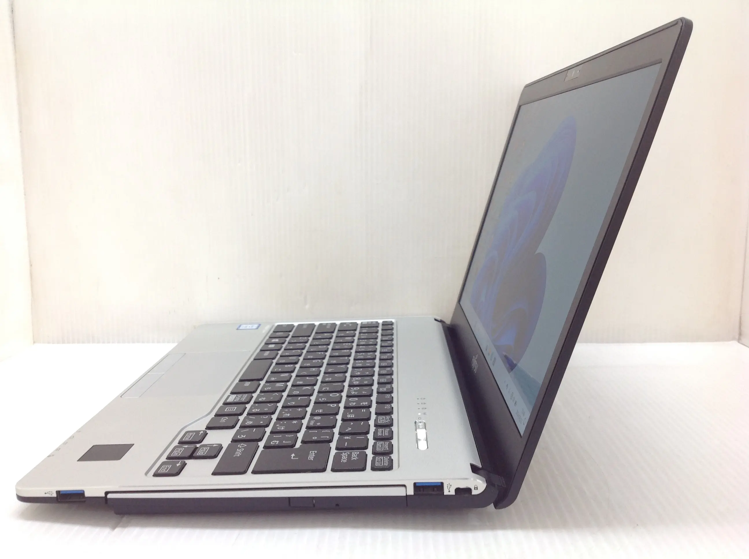 大感謝Sale 富士通 S937/S Celeron 12GB 無線 Win11 13.3型 富士通 S937/S Celeron 12GB DVD Win11