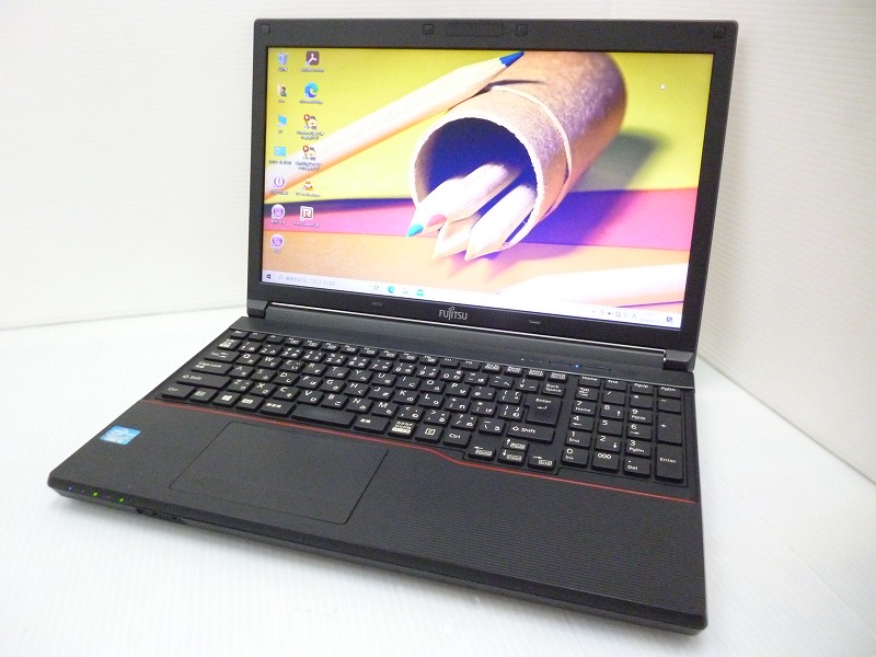 富士通 LIFEBOOK A573/G