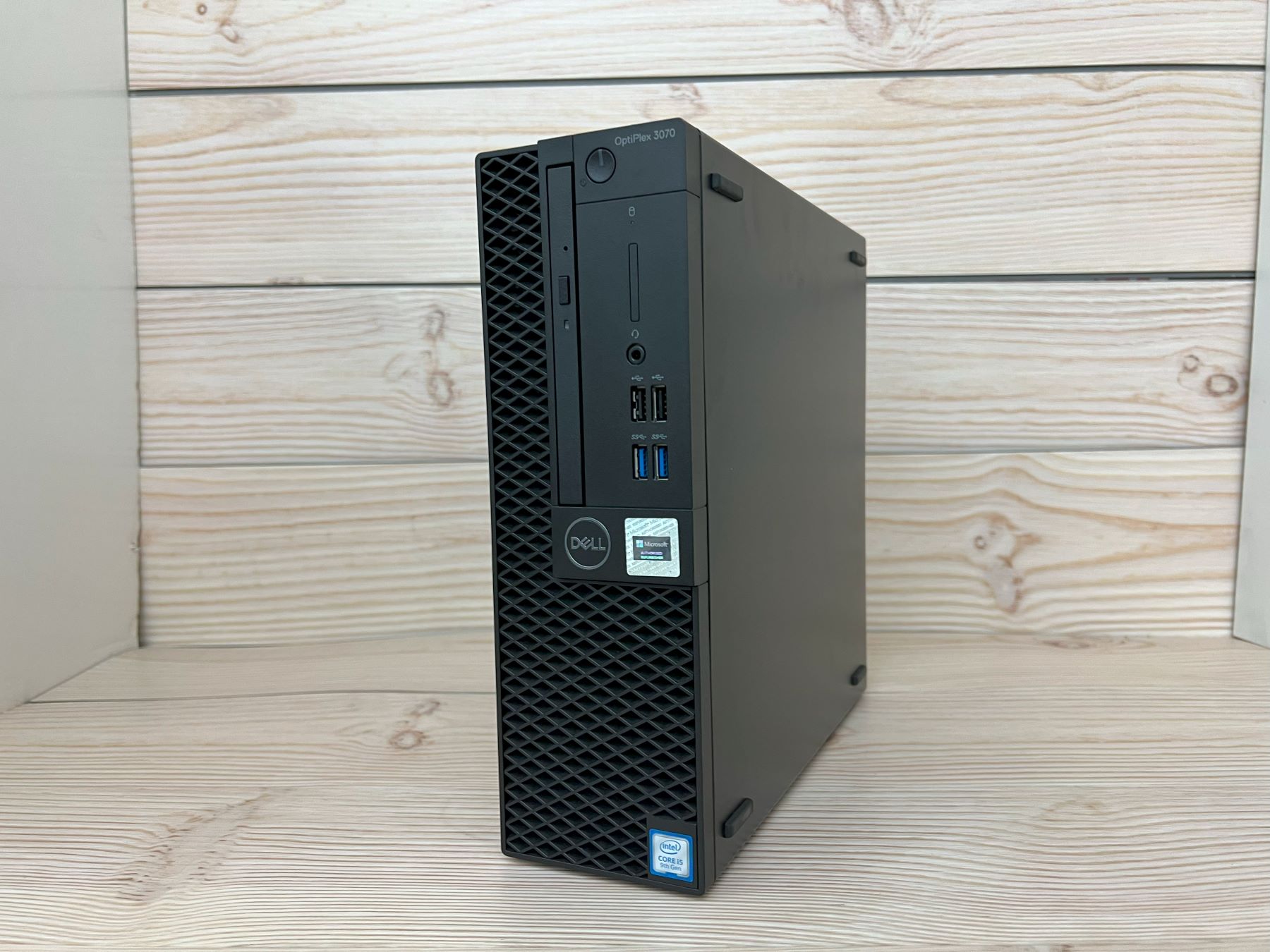 DELL OptiPlex 3070 SFF (第9世代CPU）
