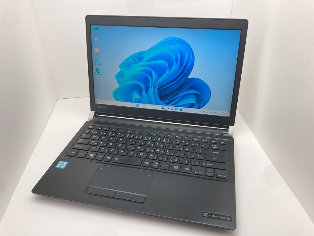 東芝 DynaBook R73/G