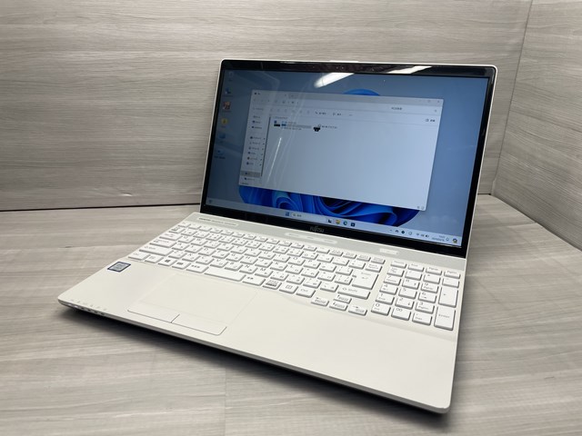 富士通 LIFEBOOK AH45/D1