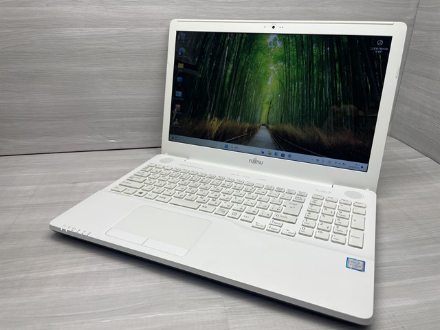 富士通 LIFEBOOK AH50/X FMVA50XWP