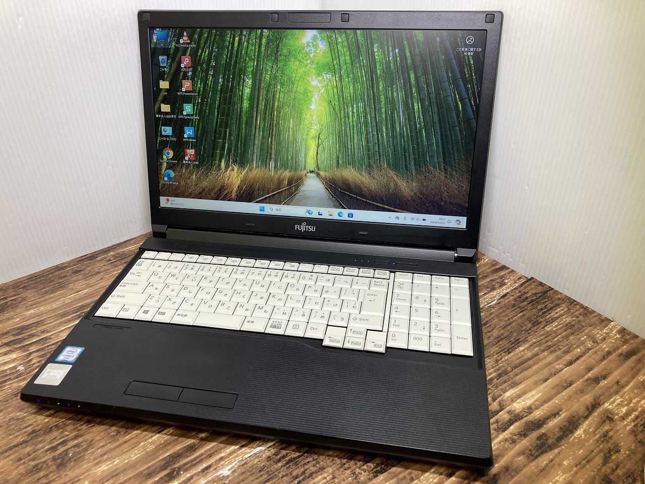 富士通 LIFEBOOK A576/N 20周年＆大決算SALE‼