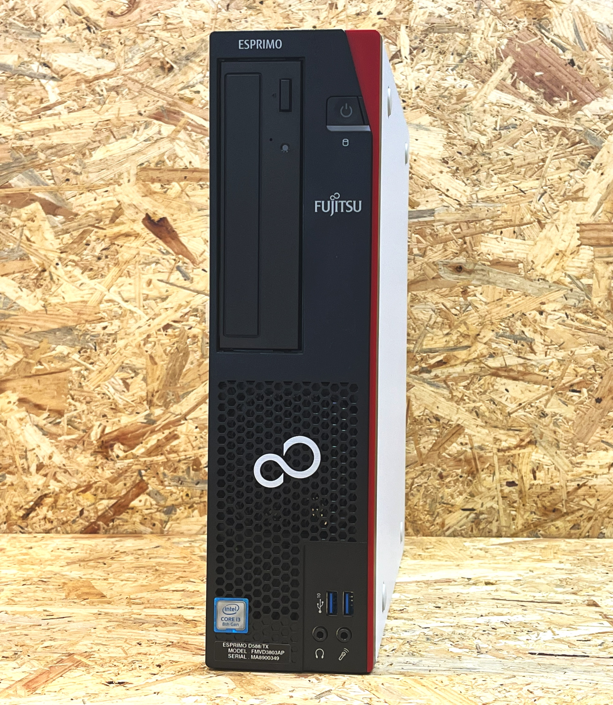 富士通 ESPRIMO D588/TX(第8世代CPU)