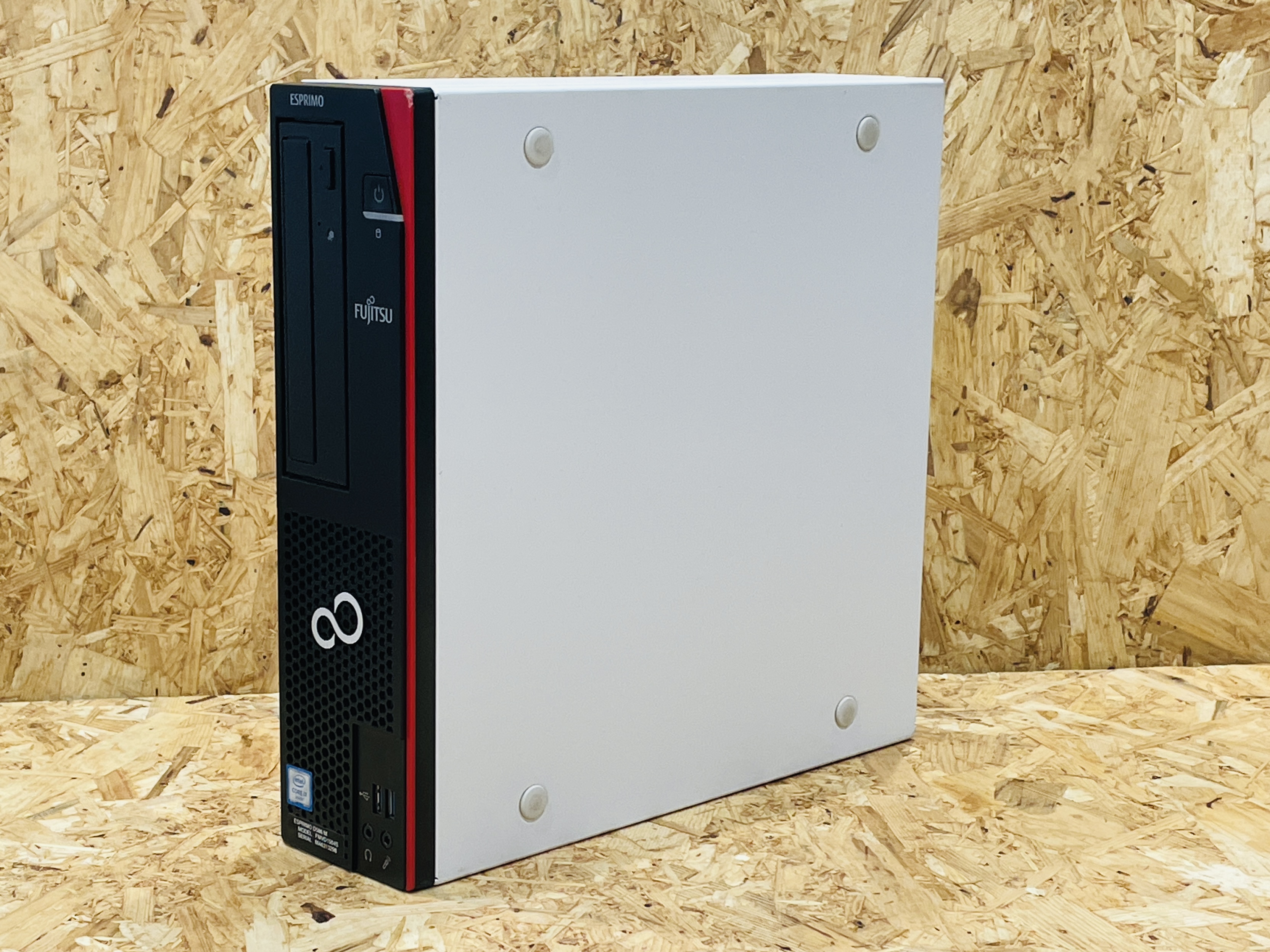 富士通 ESPRIMO D586/M