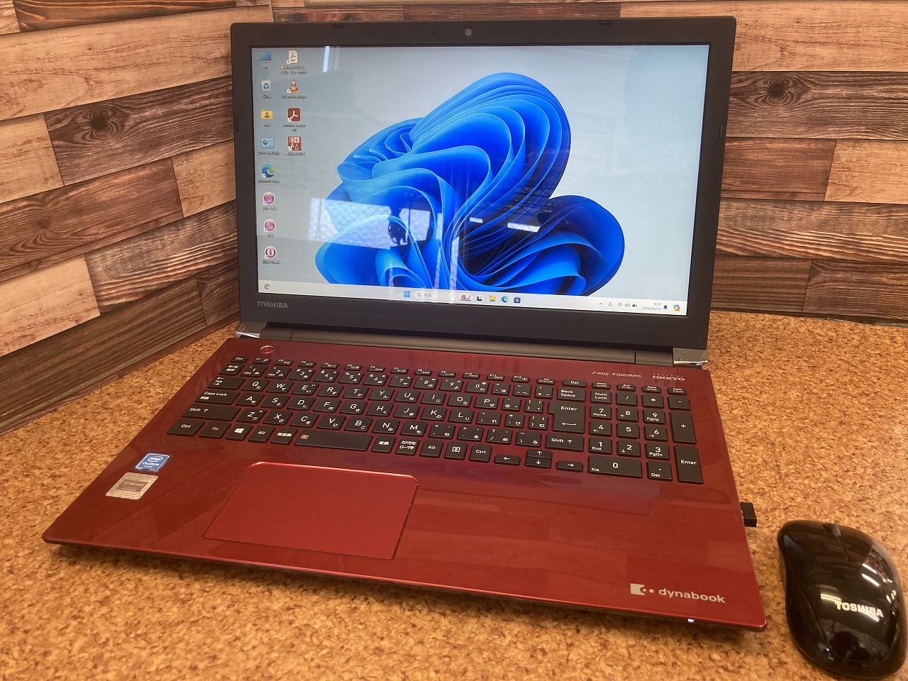 TOSHIBA Dynabook T45/GR