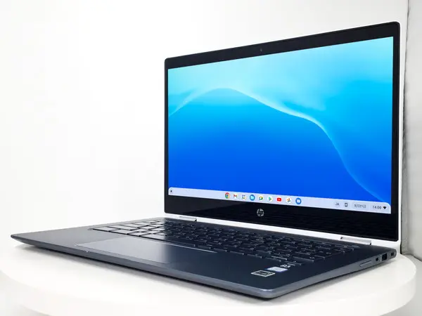 hp Chromebook x360 14-A0009TU（第8世代CPU）