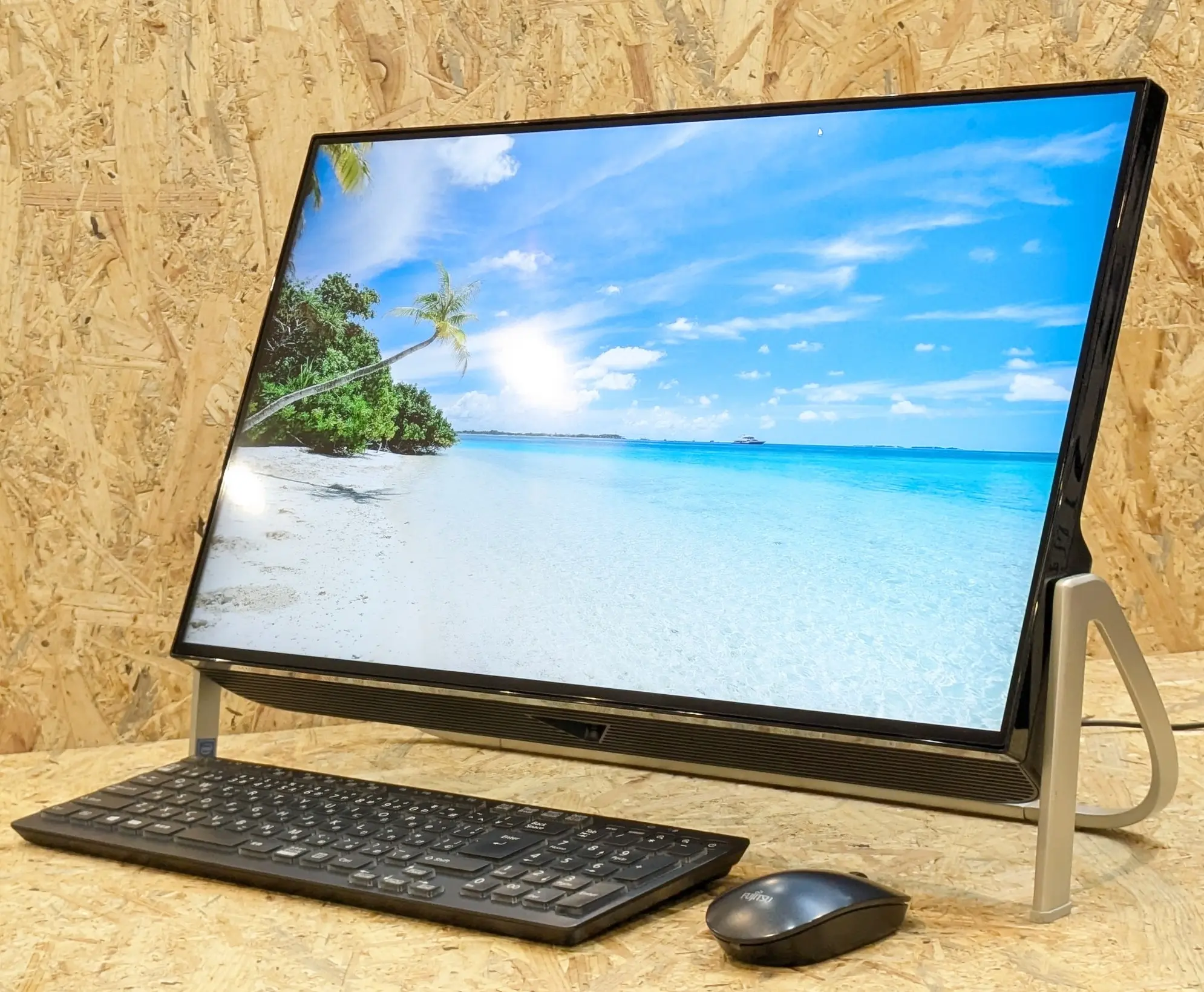 FUJITSU ESPRIMO FH53/D1（第8世代）