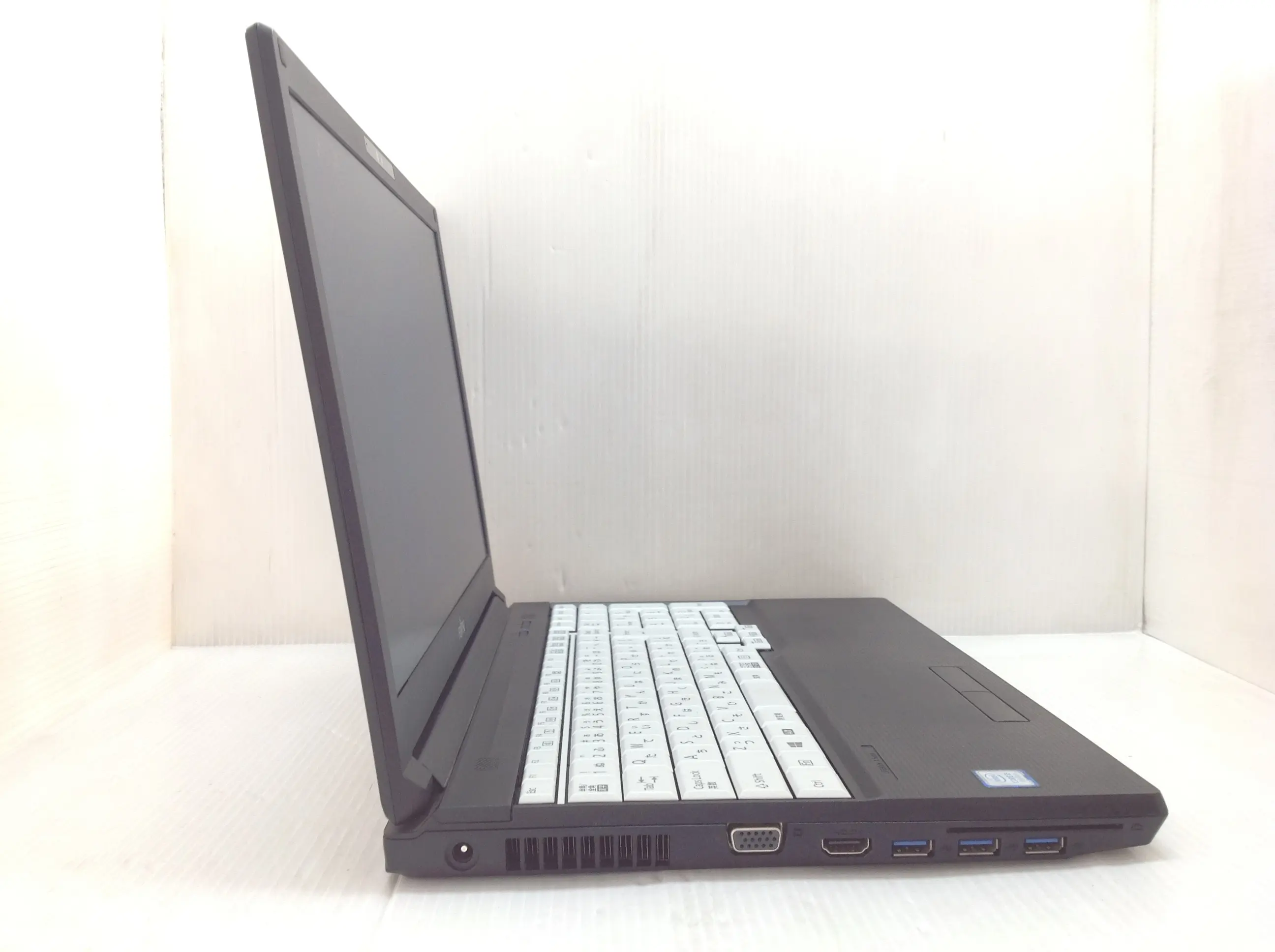 Windowsノート本体 LIFEBOOK A749/B i5-8365U 16G SSD256G Windowsノート本体 LIFEBOOK A749/B i5-8365U 16G SSD256G