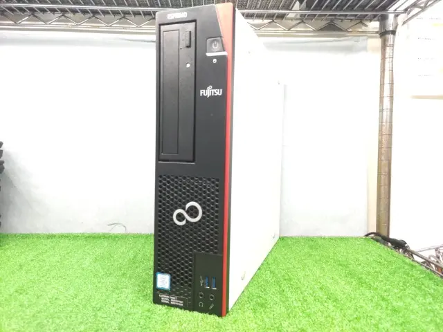 富士通 ESPRIMO D958/T（第8世代CPU）