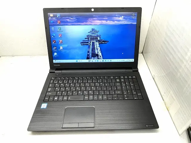 東芝 dynabook B55/DN（第8世代CPU）