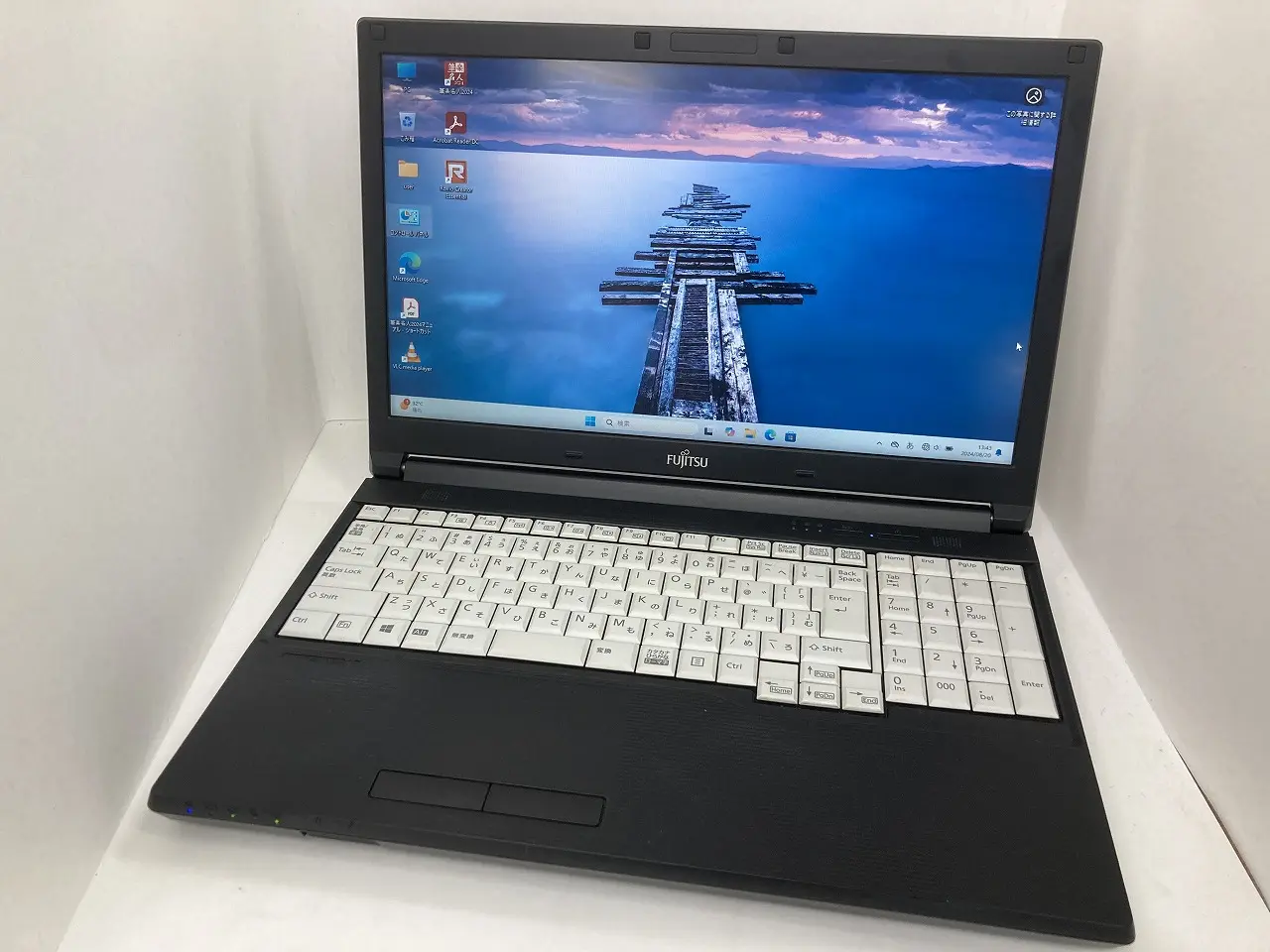 FUJITSU LIFEBOOK A576/SX（第6世代Corei3）