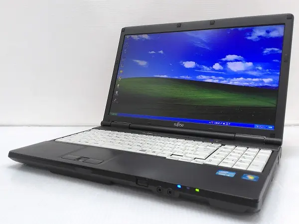 富士通 LIFEBOOK A561/D (第2世代CPU)