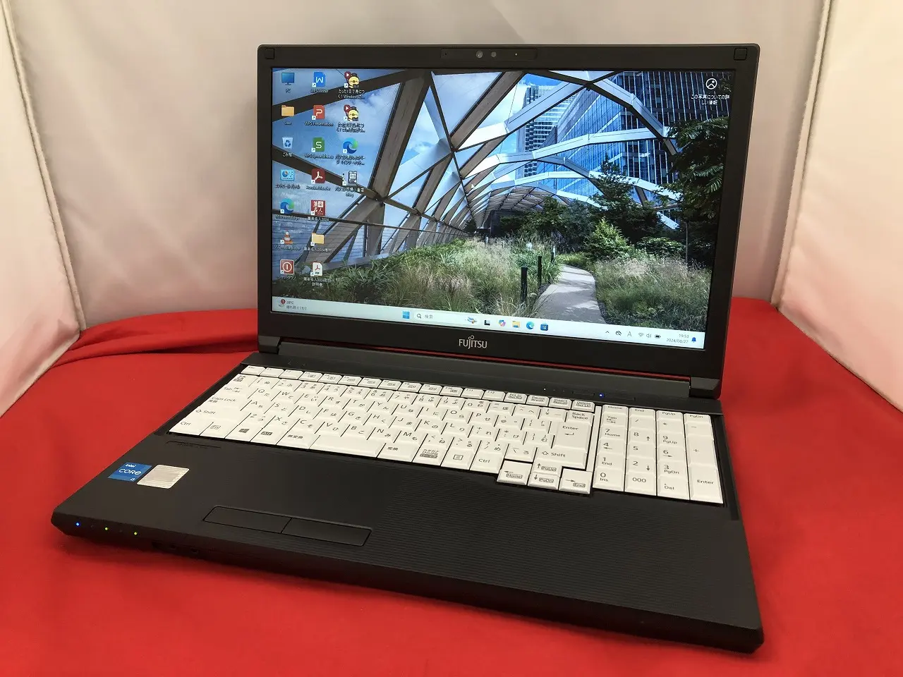 富士通 LIFEBOOK A5511/HX(11世代CPU)