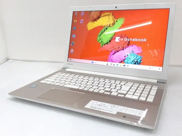 東芝 dynabook T65/HG (第8世代CPU)