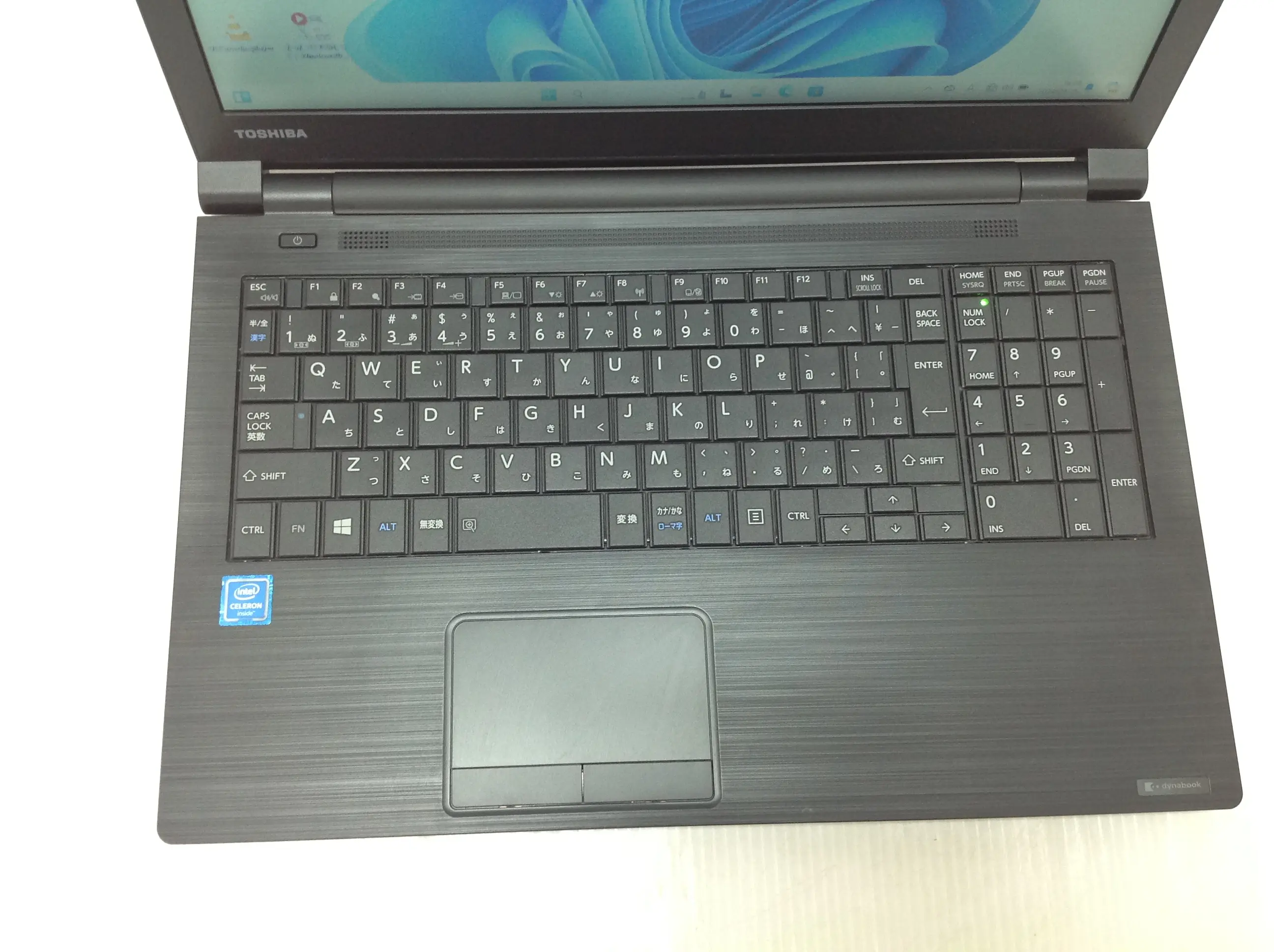 東芝 dynabook B25/33EB Win11・SSDモデル