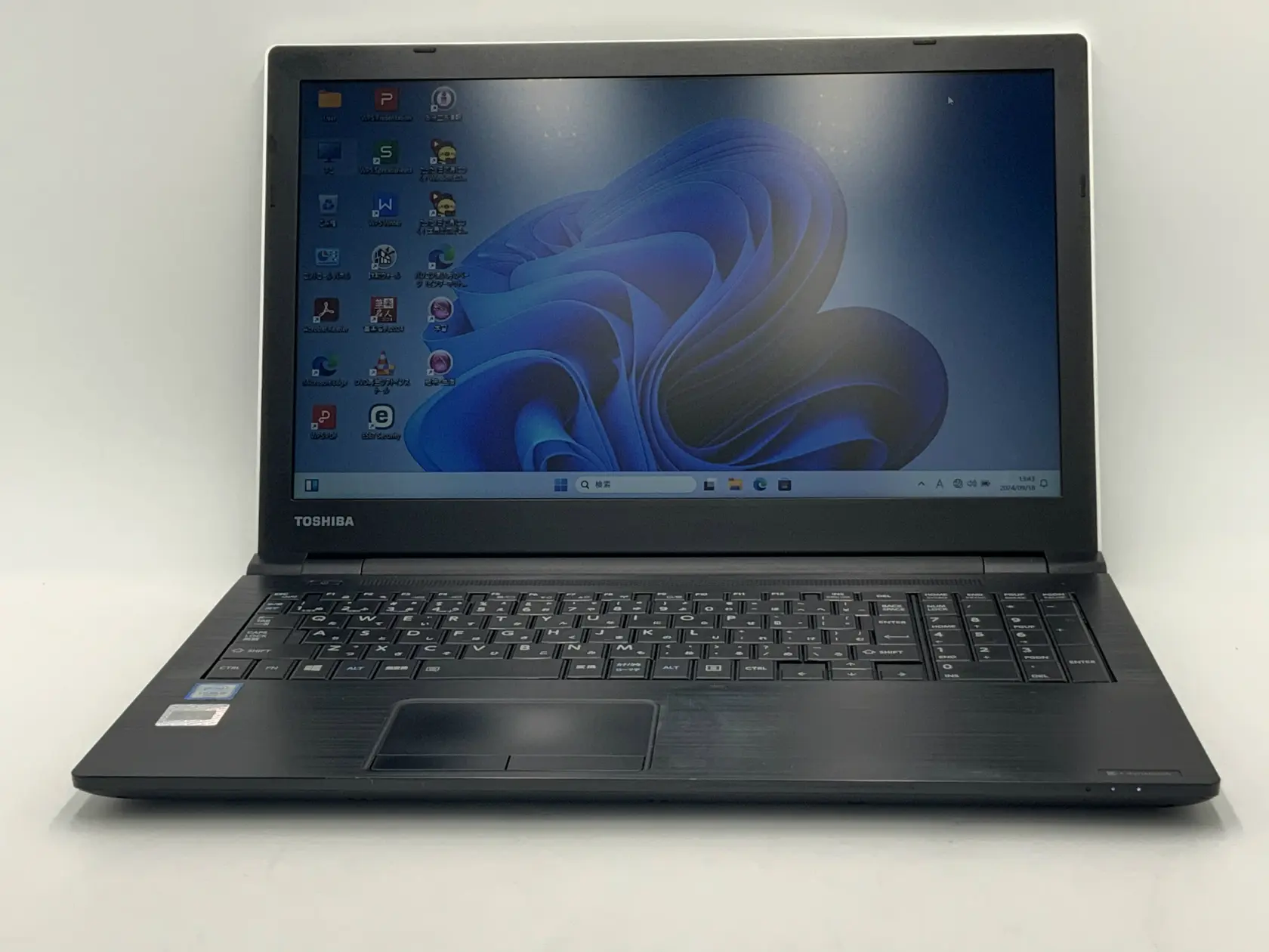 東芝 dynabook B65/D （6世代CPU）