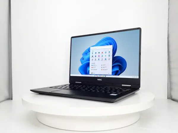 NEC VersaPro VKT12H-3 （第7世代CPU）

