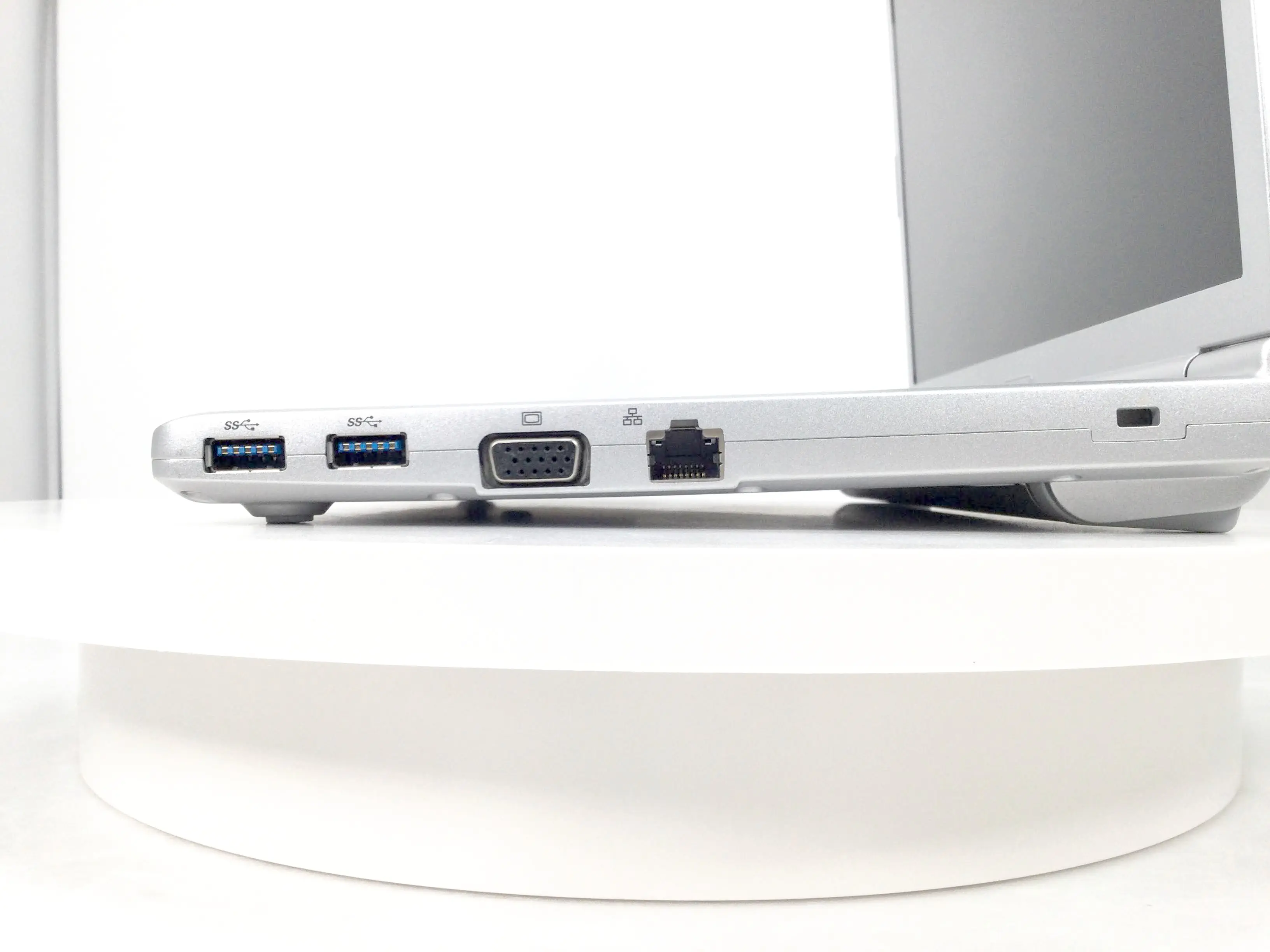 第8世代！Panasonic レッツノート SV8 i5 バッテリー97%！