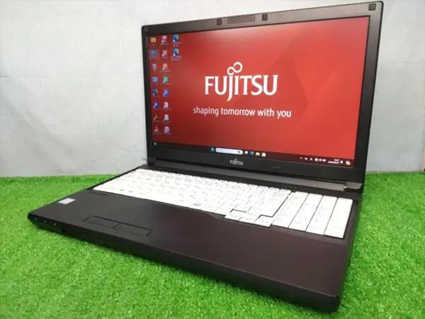 富士通 LIFEBOOK A576/RX（第6世代CPU）