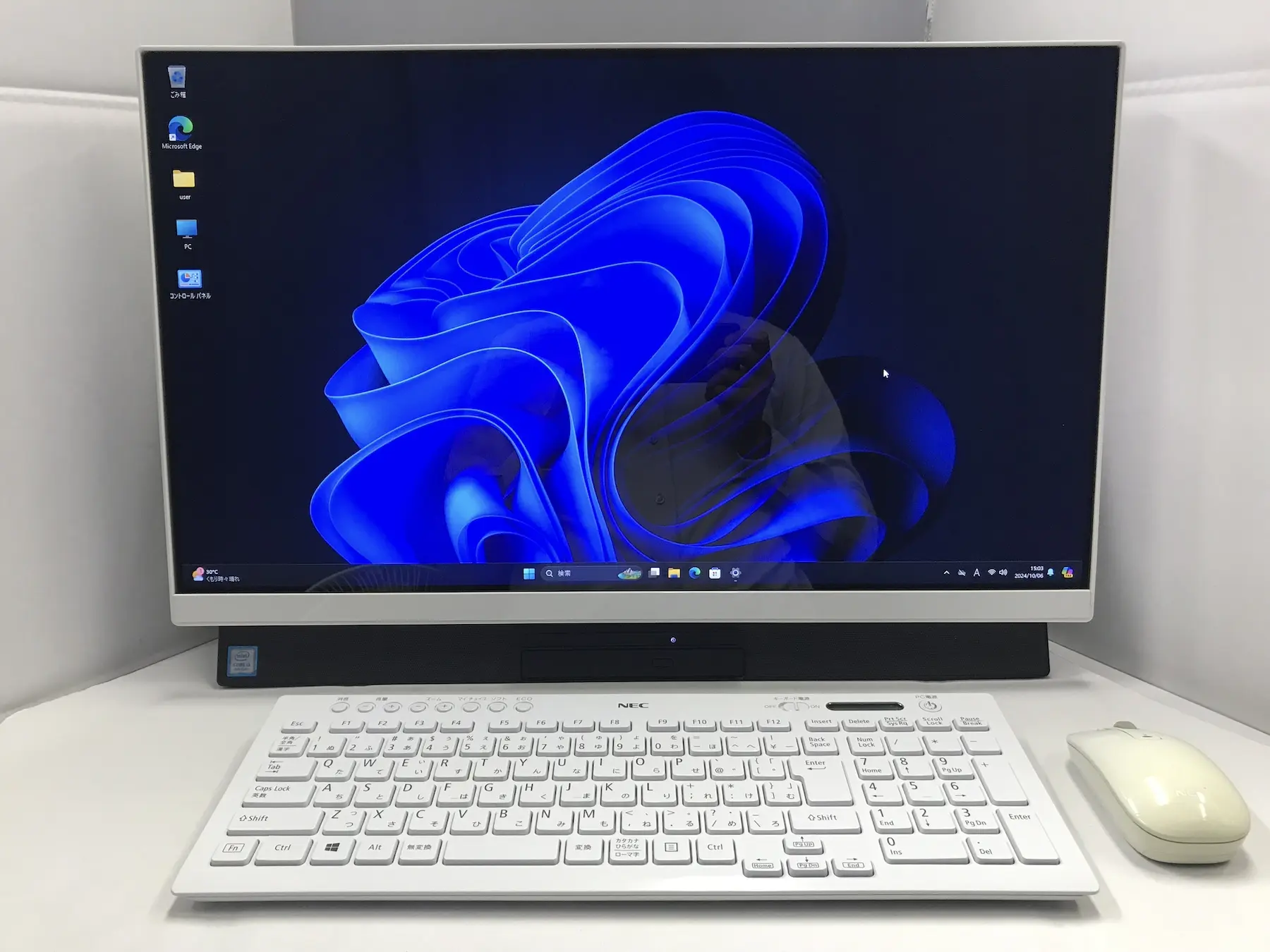NEC PC-GD212TCAF (第8世代CPU)