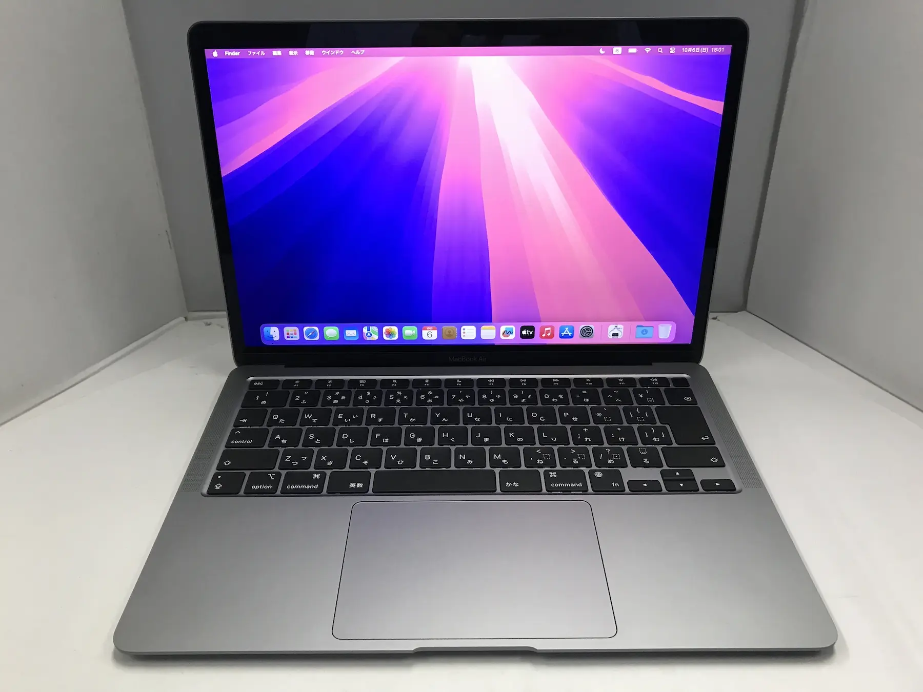 Apple MacBookAir 2020 スペースグレイ M1モデル　最新OSセコイア搭載