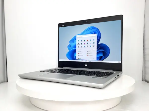 HP ProBook 430 G7（第10世代CPU）
