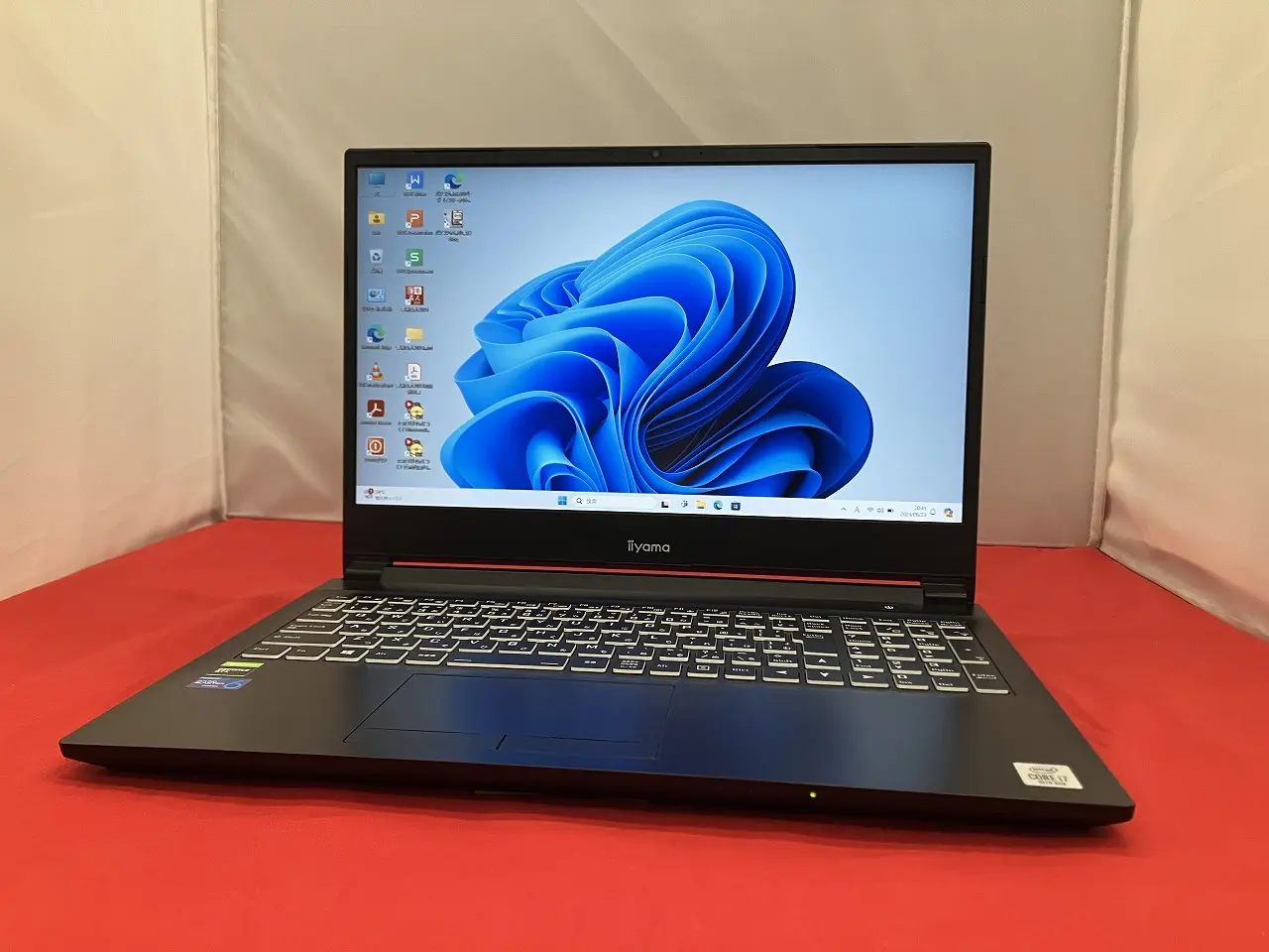 iiyama ILeNXs-15FX068-i7_-RXSX（Windows11/GeForce GTX1660Ti搭載）