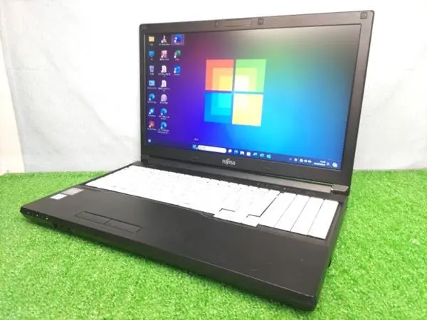 富士通 LIFEBOOK A746/P Microsoft Office 2021搭載モデル
