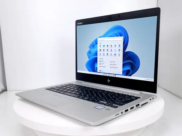 HP EliteBook 830 G5 無線LAN カメラ
