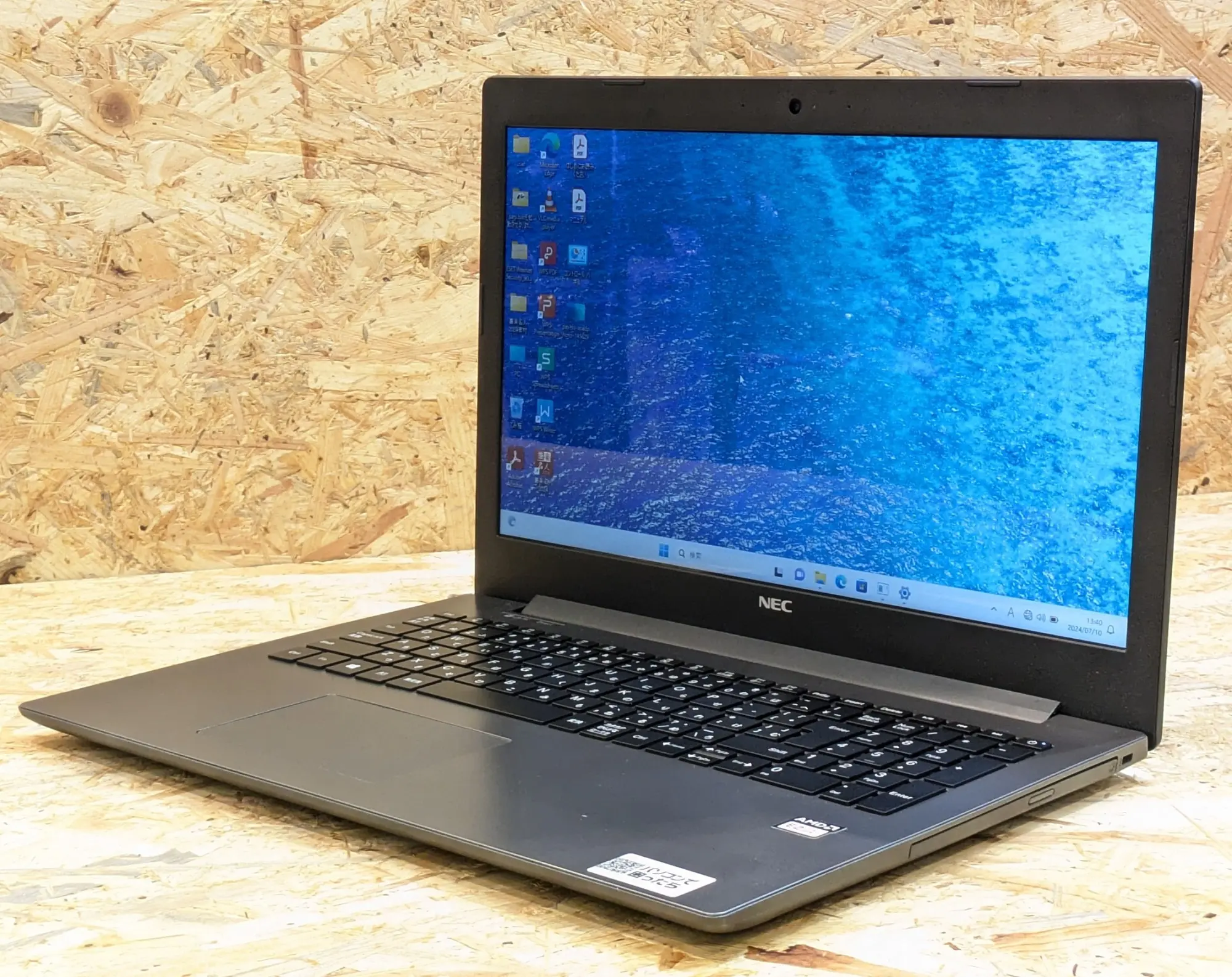 NEC LAVIE Direct NS PC-GN18HQRDF