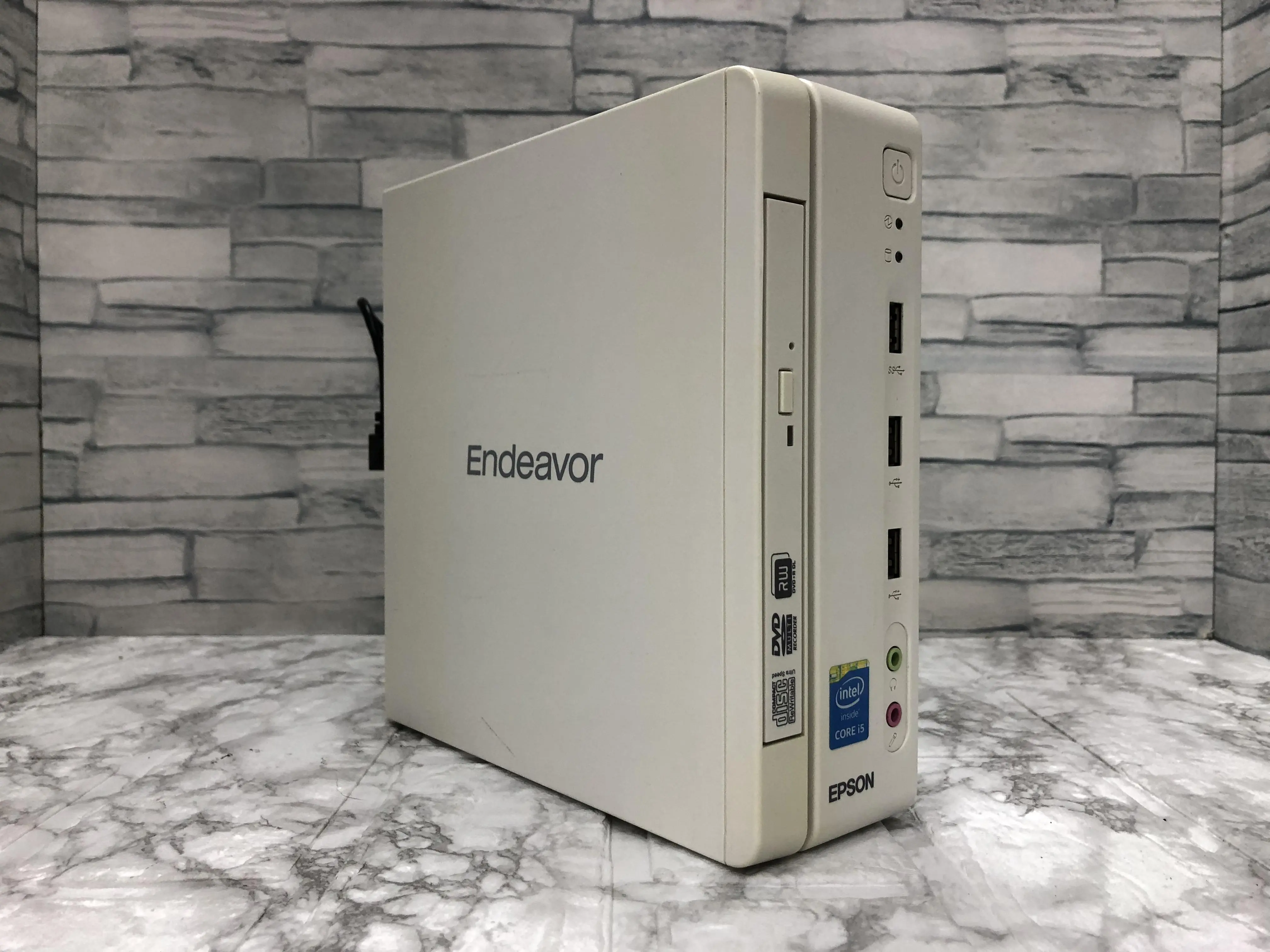 EPSON Endeavor ST170E ★DVDマルチドライブ・大容量SSD512GB搭載！
