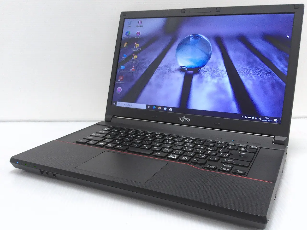 富士通 LIFEBOOK A574/K