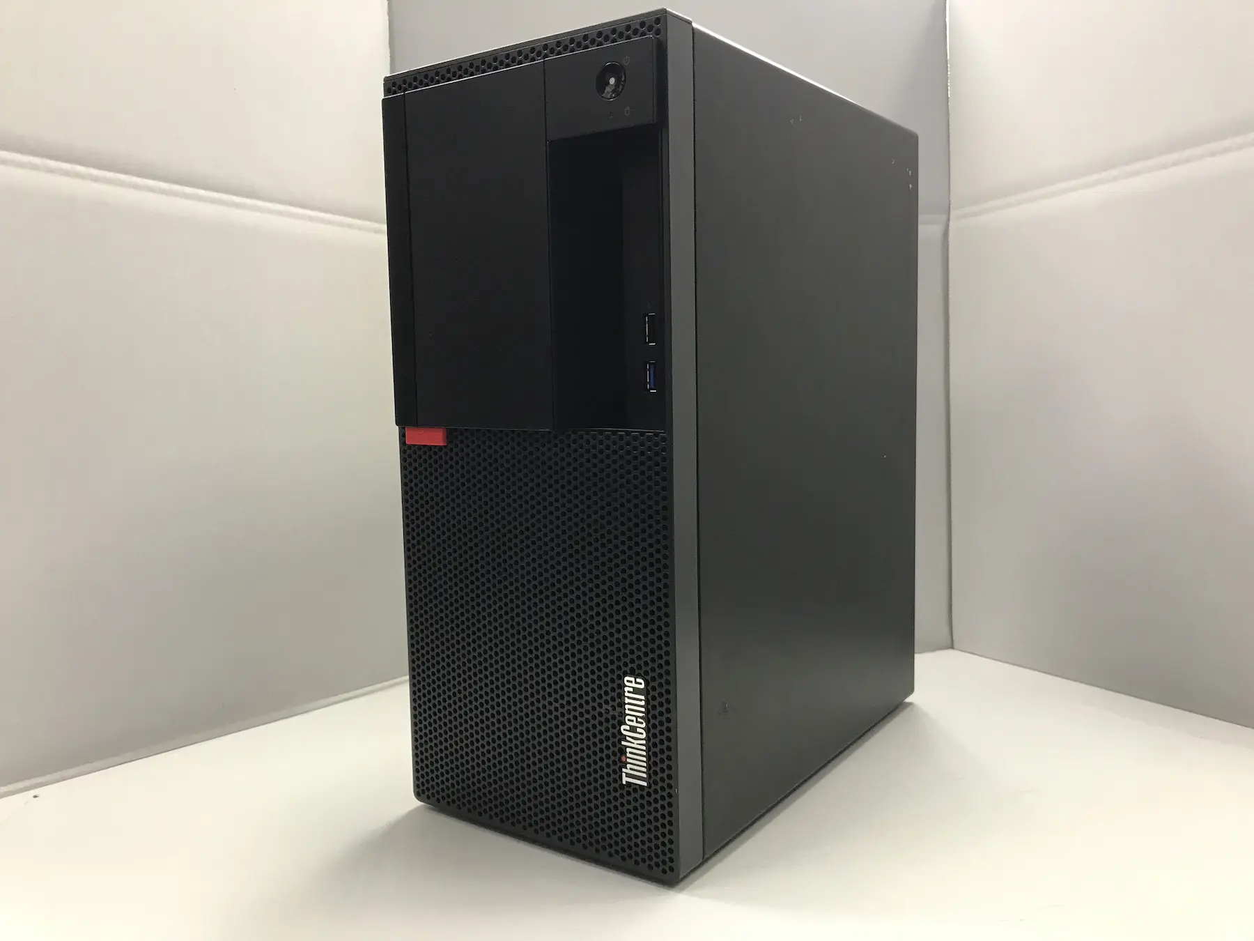 Lenovo ThinkCentre M920t (第8世代CPU)