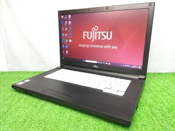 富士通 LIFEBOOK A576/R（第6世代CPU）